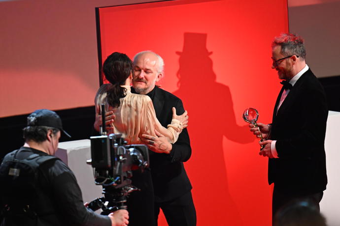 FOTO: Juliette Binoche se pozdravila s Karlem Ochem. – stránka 10