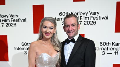 FOTO: Lenka Graf s partnerem na červeném koberci.
