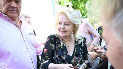 FOTO: Herečka Magda Vašáryová ve Varech.