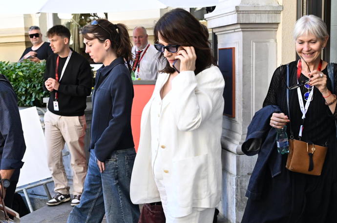 FOTO: Juliette Binoche ve Varech. – stránka 21