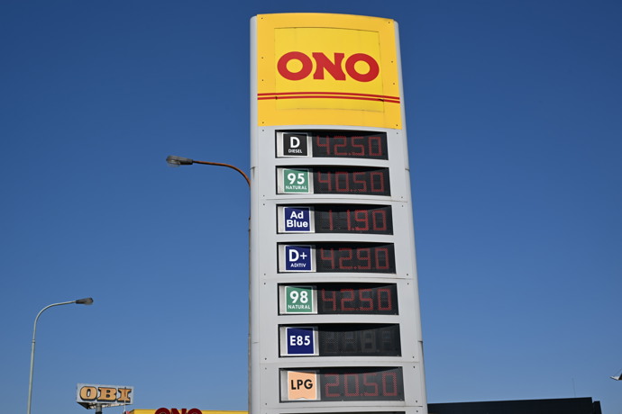 FOTO: Síť ONO drží ceny dole. – stránka 4