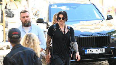 FOTO: Travis Bacon má osobitý styl.