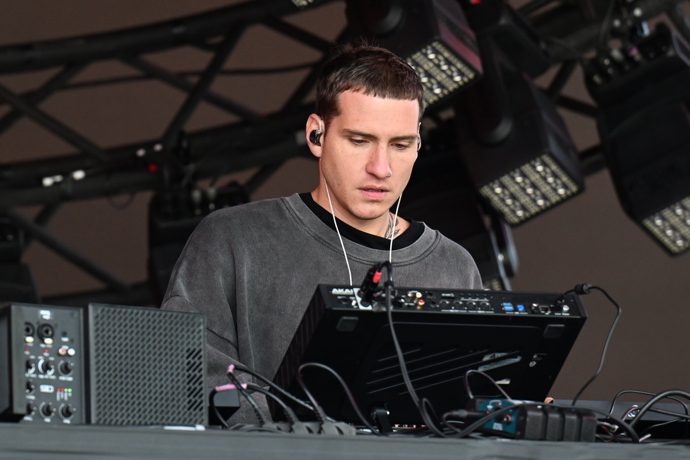 FOTO: DJ NobodyListen. – stránka 264