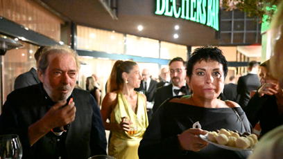 FOTO: Na party se pořádně hodovalo.