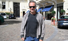 Herec Peter Sarsgaard ve Varech.