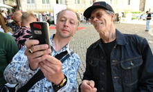 Kevin Bacon neodmítal ani selfie.