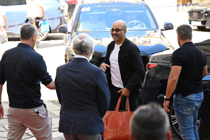 FOTO: Jeffrey Wright byl samý úsměv. – stránka 43