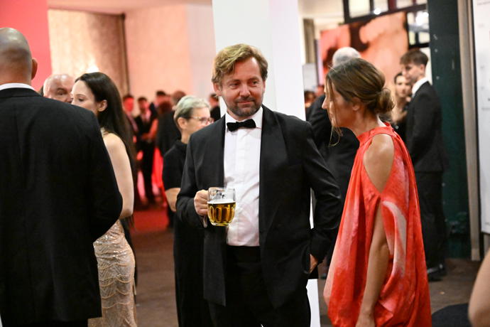 FOTO: Party po koci Varů byla pořádně rozjetá. – stránka 2