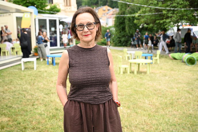 FOTO: Milena Steinmasslová ve Varech. – stránka 1196