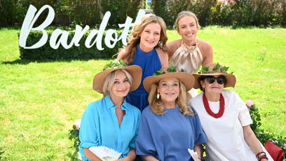 FOTO: Zahradní party s Bardotkami - Dagmar Havlová, Eva Holubová a Pavlína Pořízková.