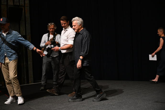 FOTO: Dustin Hoffman představil ve Varech film Absolvent. – stránka 1017