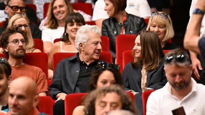 FOTO: Dustin Hoffman se na film také podíval.