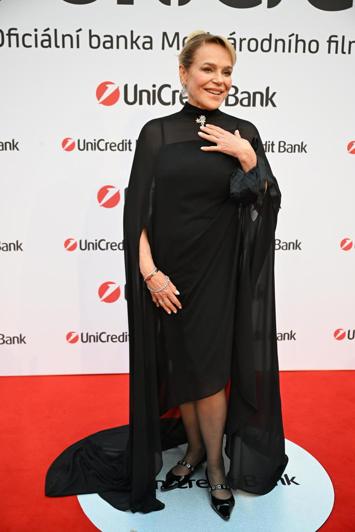 FOTO: Dagmar Havlová na party UniCredit Bank ve Varech. – stránka 1430