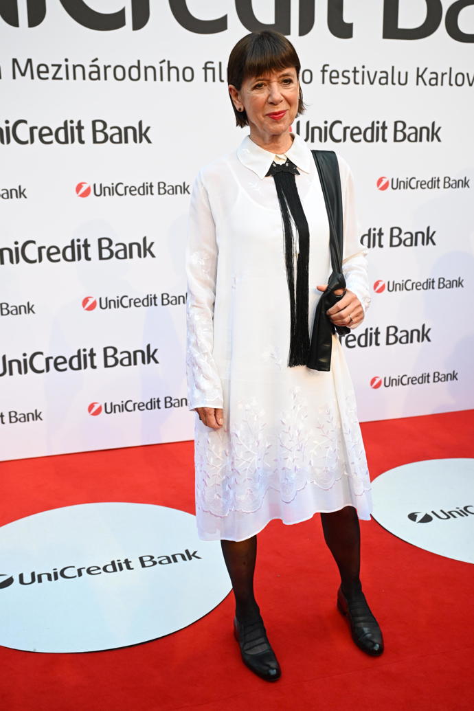 FOTO: Andrea Bartošková na party UniCredit Bank ve Varech. – stránka 24