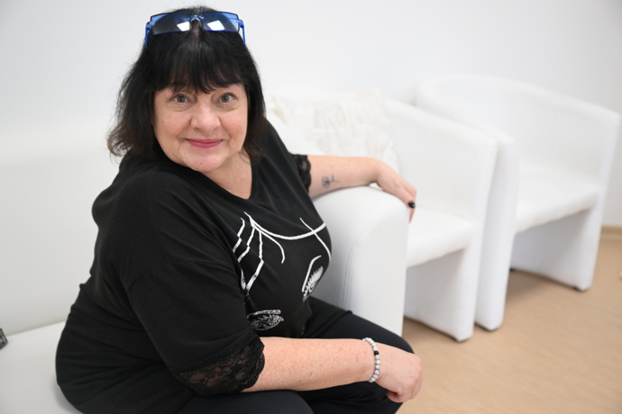 FOTO: Dana Bartůňková rozdávala úsměvy na všechny strany. – stránka 2