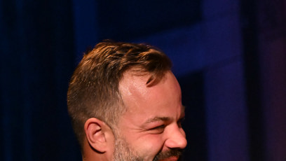 FOTO: Radko Gudas v pořadu 7 pádů Honzy Dědka.