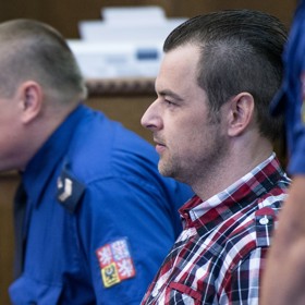 Petr Kramný přitom od začátku tvrdí, že je nevinný.