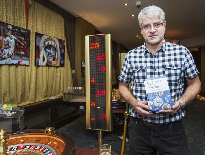 FOTO: Jan Hajšman zemřel po autonehodě na Slovensku. – stránka 1
