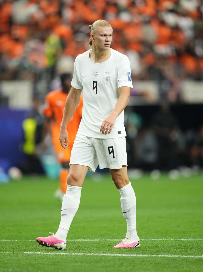 FOTO: Erling Haaland – stránka 4