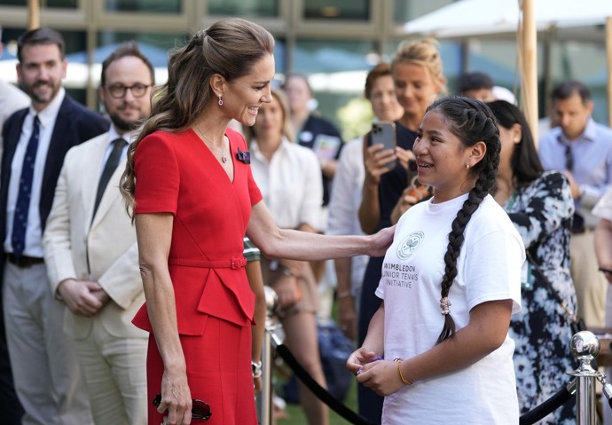 FOTO: Kate Middleton oplývala dobrou náladou. – stránka 6