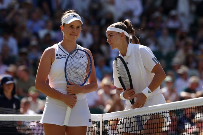 FOTO: Linda Nosková vyhrála nad Karolínou Muchovou. – stránka 11