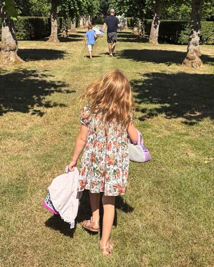 FOTO: Meghan Markle vyfotila svou dceru Lilibet.