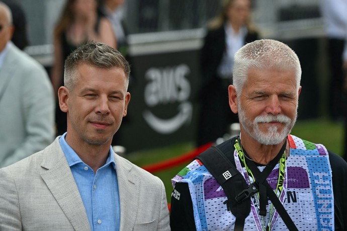 FOTO: Prezident Petr Pavel jako fotograf na Velké ceně Maďarska Formule 1 – stránka 3
