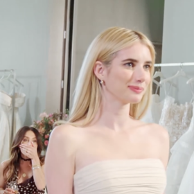 Emma Roberts si v sobotu řekla své ano s hercem Codym Johnem.
