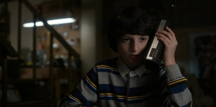 FOTO: Finn Wolfhard jako Mike Wheeler v první řadě seriálu Netflixu. – stránka 2