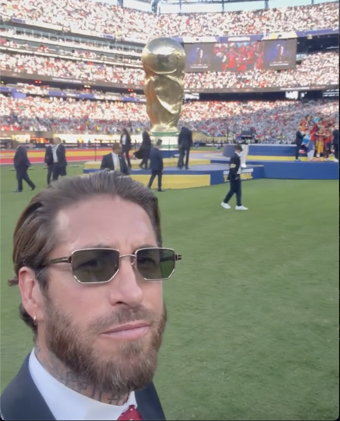 FOTO: Sergio Ramos si finále MS ve fotbale užíval plnými doušky. – stránka 2
