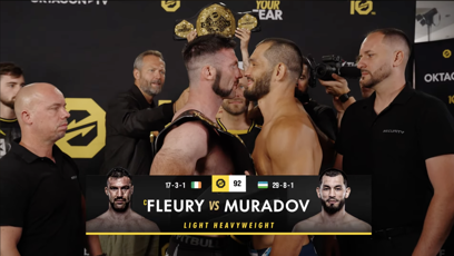 FOTO: Při prvním okamžiku face-to-face by se napětí mezi oběma zápasníky dalo krájet.