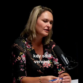 Nora Fridrichová si pozvala napadenou učitelku.