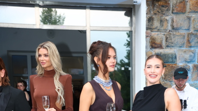 FOTO: Sabina Pšádová zaskočila se Sophií Osako na party ve Varech.