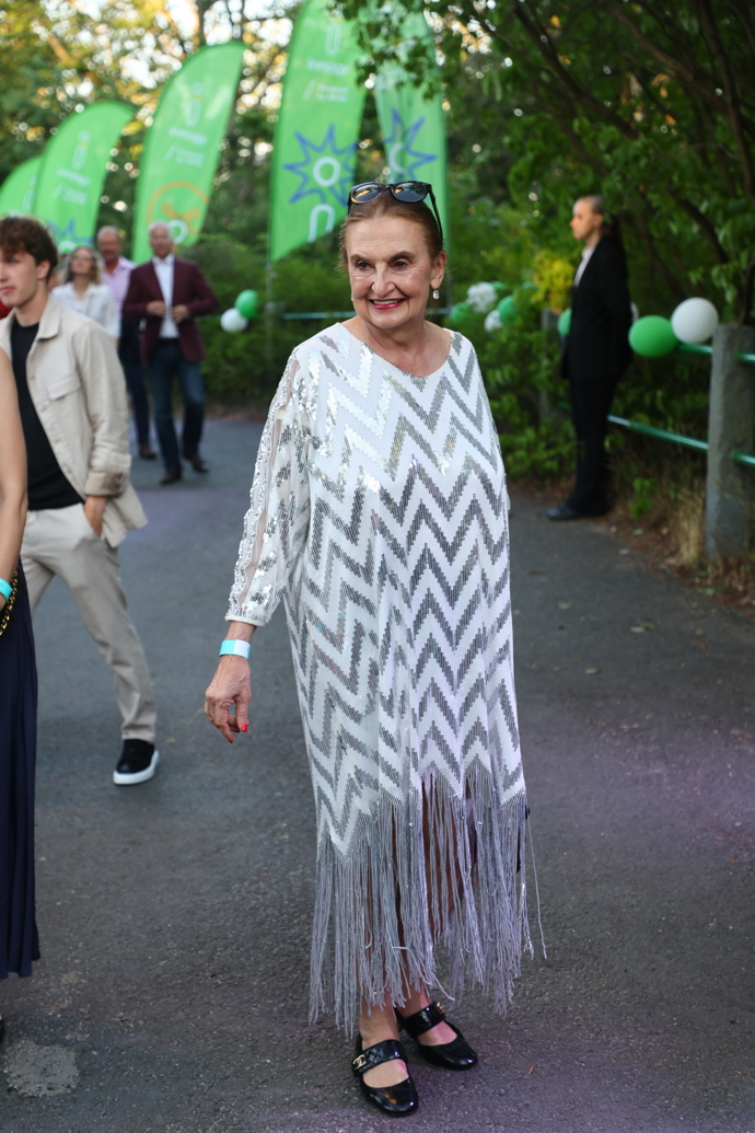 FOTO: Eva Holubová dorazila na Innogy party. – stránka 13