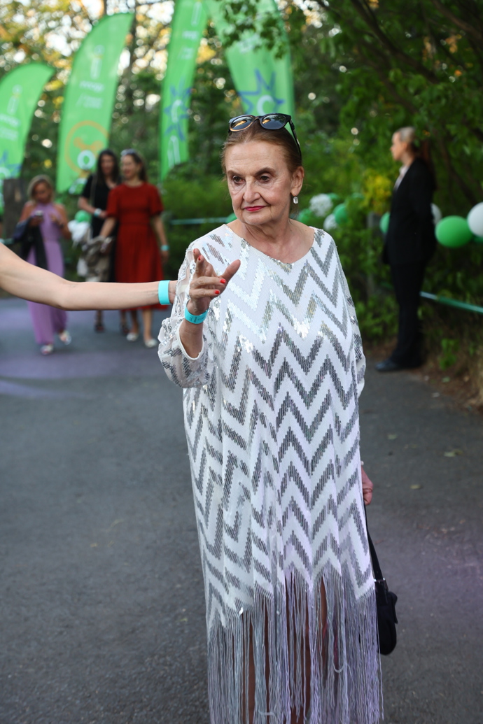 FOTO: Eva Holubová na Innogy party. – stránka 12