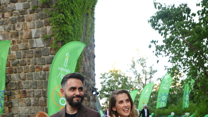 FOTO: Jana Bernášková po boku partnera.