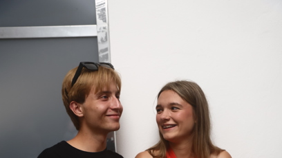 FOTO: Alfréd Šrámek se svou partnerkou Veronikou v průběhu akce.