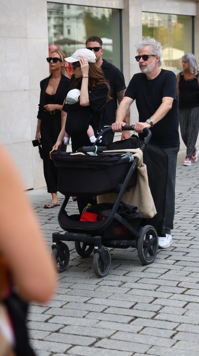 FOTO: Eliška Křenková vyvedla rodinku.