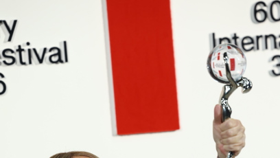 FOTO: Zpěvačka Bára Basiková ukázala sošku z Varů.
