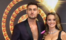 Kristi a Trabo z Love Islandu nemohli chybět.