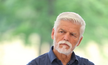 Petr Pavel na setkání s mladými politiky.
