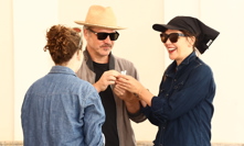 Maggie Gyllenhaal spolu s Peterem Sarsgaardem ochutnávali místní prameny.