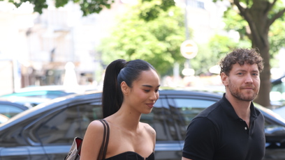 FOTO: Miroslav Dubovický se Sarah Vu před hotelem Pupp.