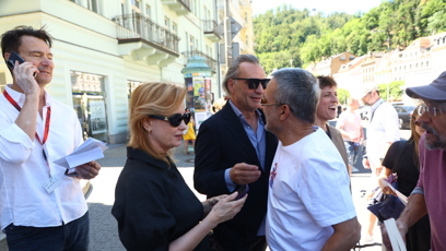 FOTO: Herci zašli do Městského divadla na promítání filmu Šeptej.