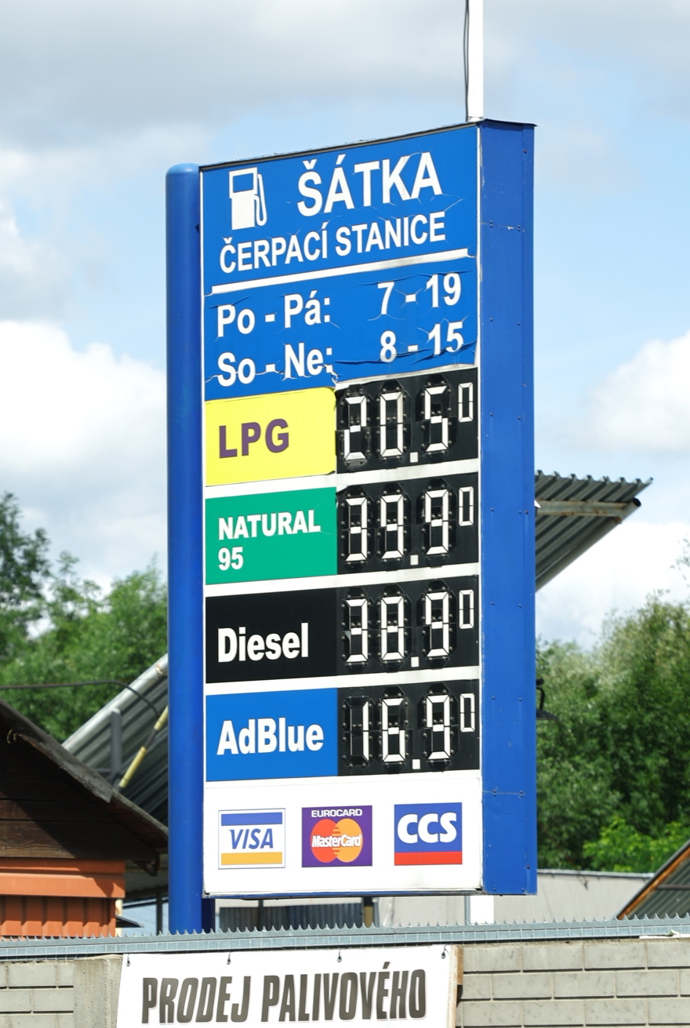 FOTO: Ceny pohonných hmot v Praze. – stránka 8