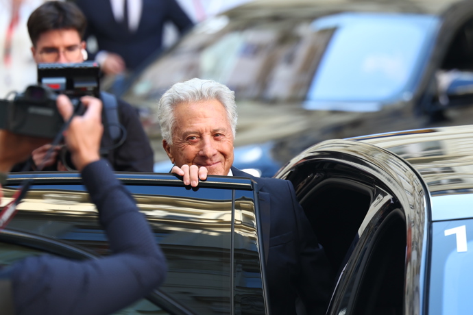 FOTO: Dustin Hoffman má šibalský úsměv. – stránka 1330