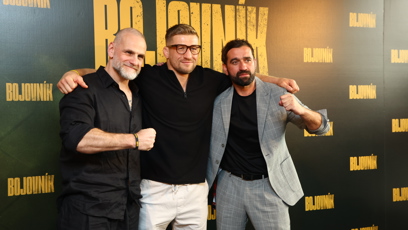 FOTO: Ján Jackuliak a Milan Ondrík s profesionálním zápasníkem Davidem Kozmou.