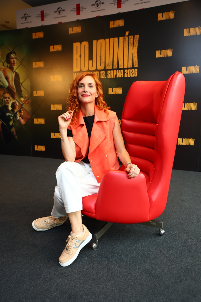 FOTO: Hana Vagnerová září v novém filmu Bojovník. – stránka 6