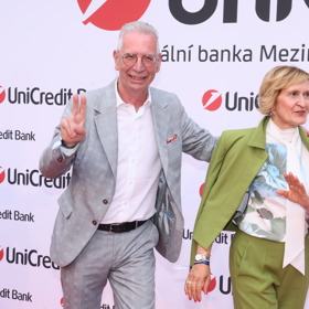 Před fotografy se s Ivanou hodně nasmáli. 