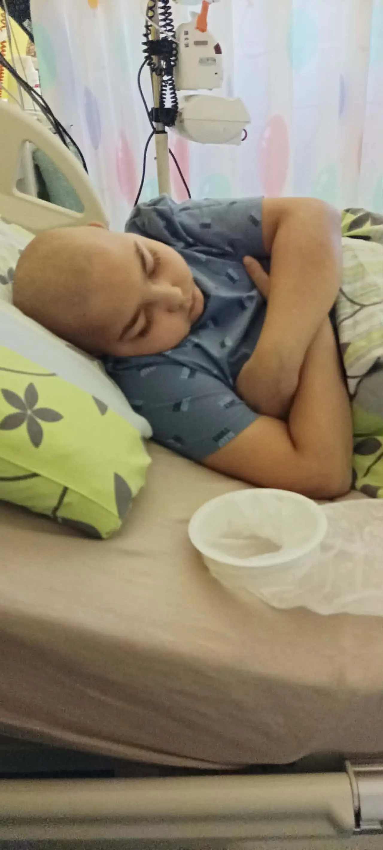 FOTO: Dvanáctiletému Štěpánkovi diagnostikovali lékaři akutní leukémii.